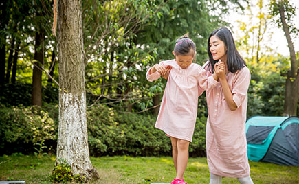 劉潭童裝加工廠比媽媽更懂寶寶(上) 劉潭童裝加工廠比媽媽更懂寶寶(上)