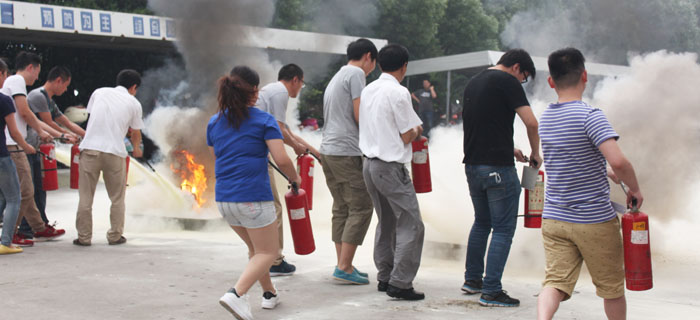 劉潭服裝緊急疏散演習圓滿落幕