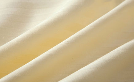 看劉潭服裝廠辨別純棉的小技巧