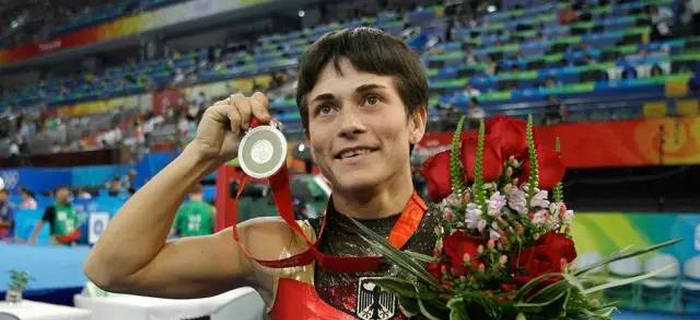 童裝加工&mdash;&mdash;以愛之心，愿你健康快樂