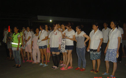 劉潭服裝：宿舍樓緊急疏散演習   平安中秋