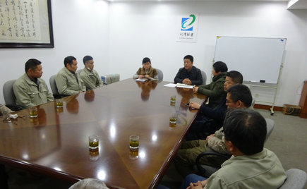 劉潭服裝召開(kāi)節(jié)前機(jī)修工培訓(xùn)會(huì)議