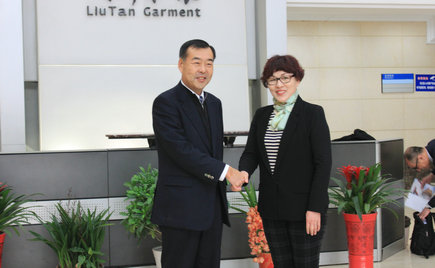 劉潭服裝：3月17日，豐島株式會社社長一行來我司考察