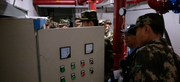 劉潭服裝：無(wú)錫北塘劉潭中隊(duì)和興源路中隊(duì)來(lái)我司消防演練