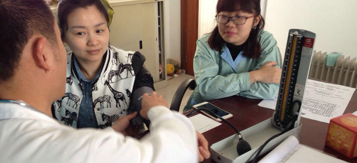 劉潭服裝團(tuán)總支部特邀中醫(yī)為全體員工進(jìn)行&rdquo;治未病&ldquo;義診