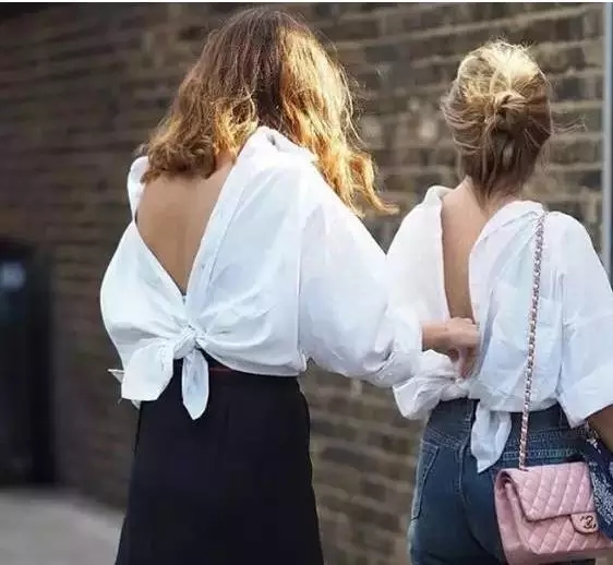 劉潭服裝：一本正經(jīng)地&ldquo;襯衫反著穿&rdquo;，不走尋常的性感美