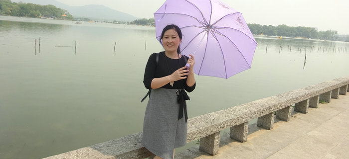 在五一來(lái)臨之際，劉潭服裝組織企業(yè)先進(jìn)標(biāo)兵赴南京游玩