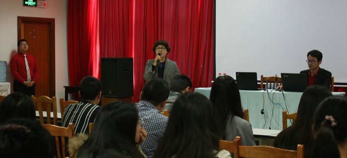 劉潭服裝與單仁學(xué)院互聯(lián)網(wǎng)專家聯(lián)合作付費推廣專題輔導(dǎo)