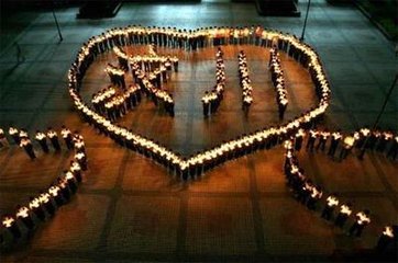 汶川地震九周年，劉潭服裝深情哀悼遇難同胞