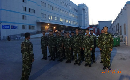 劉潭服裝聯(lián)合無錫北塘劉潭消防中隊(duì)進(jìn)行消防演練