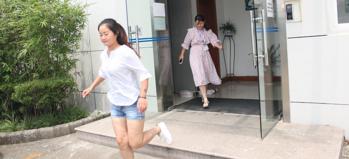 消防運(yùn)動會，劉潭服裝員工都是行動派，不服來辯&hellip;&hellip;