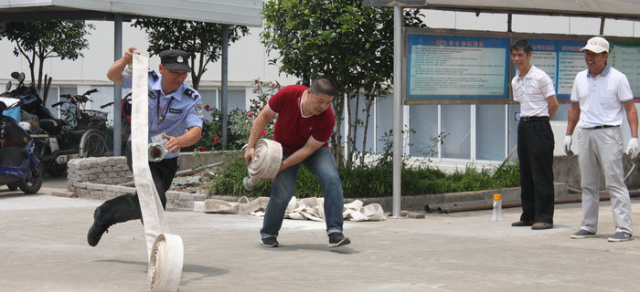 消防運(yùn)動會，劉潭服裝員工都是行動派，不服來辯&hellip;&hellip;