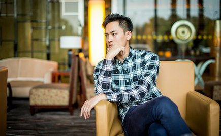 劉潭服裝：陰雨天室內(nèi)衣服難晾干？一招輕松解決