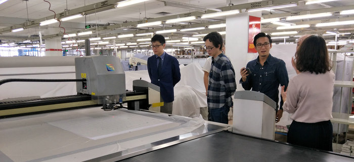 劉潭服裝接待無(wú)印良品公司員工參觀考察學(xué)習(xí)