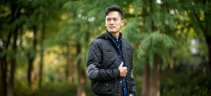 劉潭服裝：秋將盡，露結(jié)為霜；冬欲來，情結(jié)為愛 