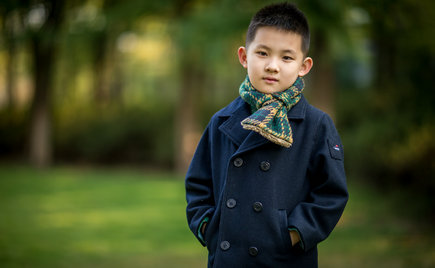 劉潭服裝：小雪絕愛初冬萬瓦霜，愿有人陪你共度