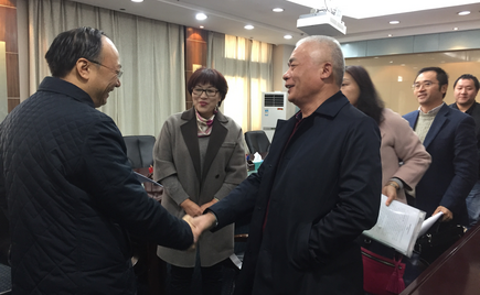 劉潭集團董事長錢伯榮一行與亳州市委書記汪書記座談交流