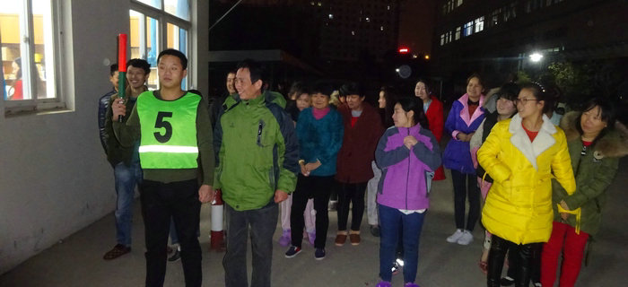 劉潭服裝員工夜間宿舍應(yīng)急逃生疏散演練獵影
