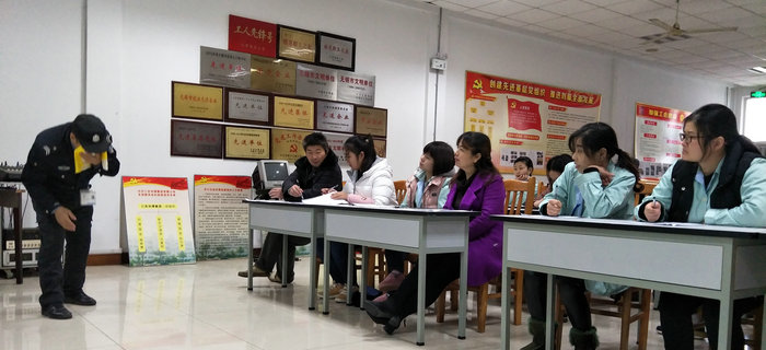 劉潭服裝2017年最后一次新員工入職培訓(xùn)會議圓滿收官