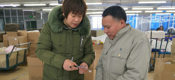 劉潭服裝工會為員工提前代購車票，讓員工順利返鄉(xiāng)