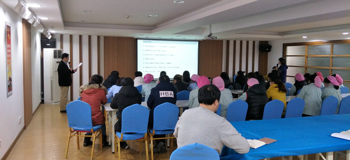 劉潭服裝邀請日本株式會社專家參加縫制規(guī)則交流沙龍