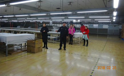 劉潭服裝安全管理員深入車間進(jìn)行節(jié)后復(fù)工安全生產(chǎn)教育培訓(xùn)