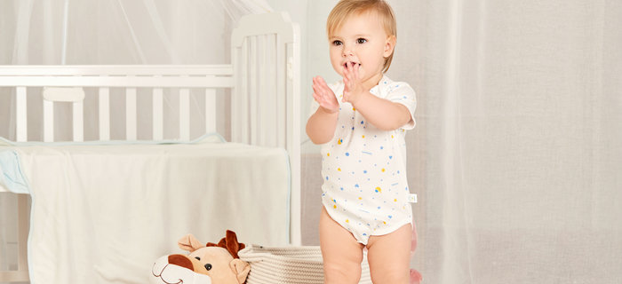 劉潭服裝：適合小嬰兒的服裝 千萬不要錯(cuò)過