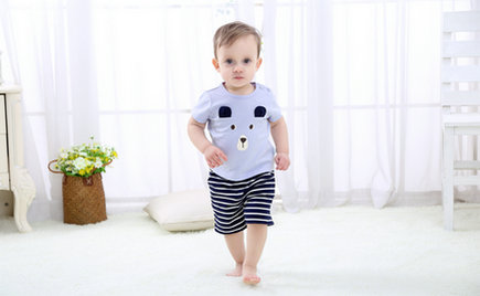 劉潭服裝:80后父母如何挑選嬰幼兒服裝？