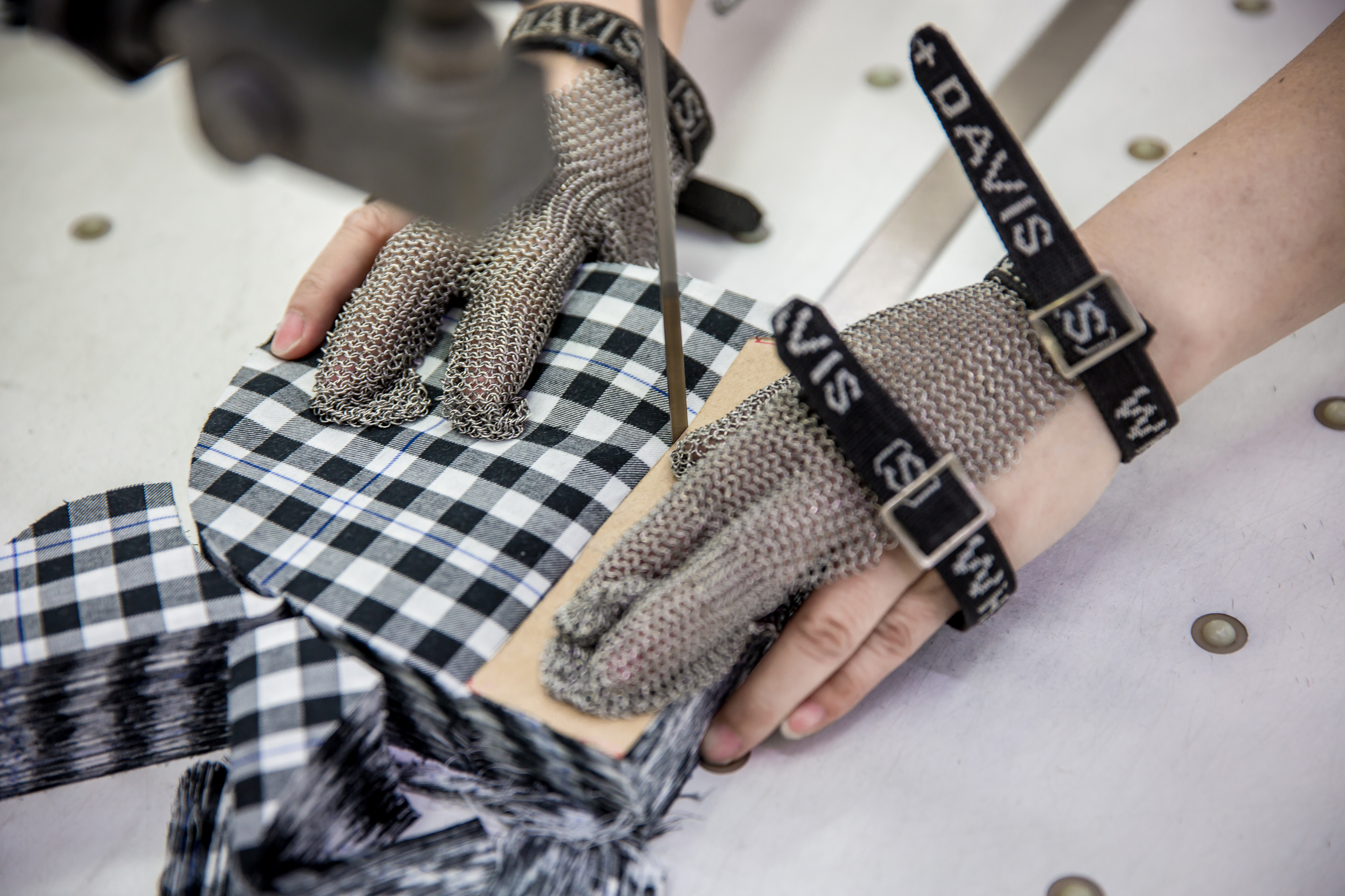 劉潭服裝安全生產(chǎn)工作，防患于未然