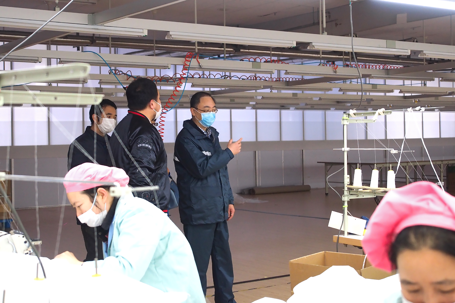 劉潭服裝四不兩直調(diào)研