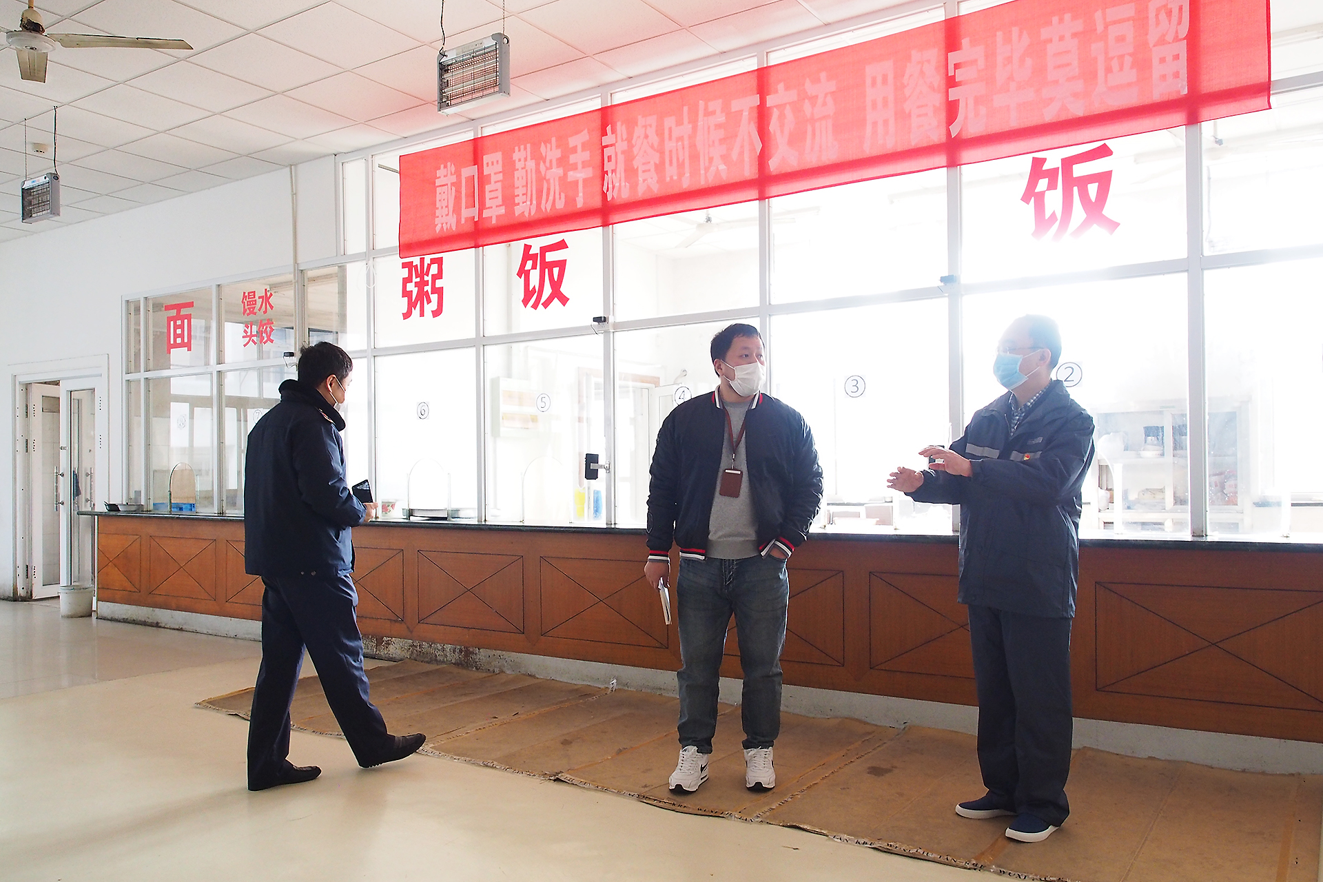 劉潭服裝四不兩直調(diào)研