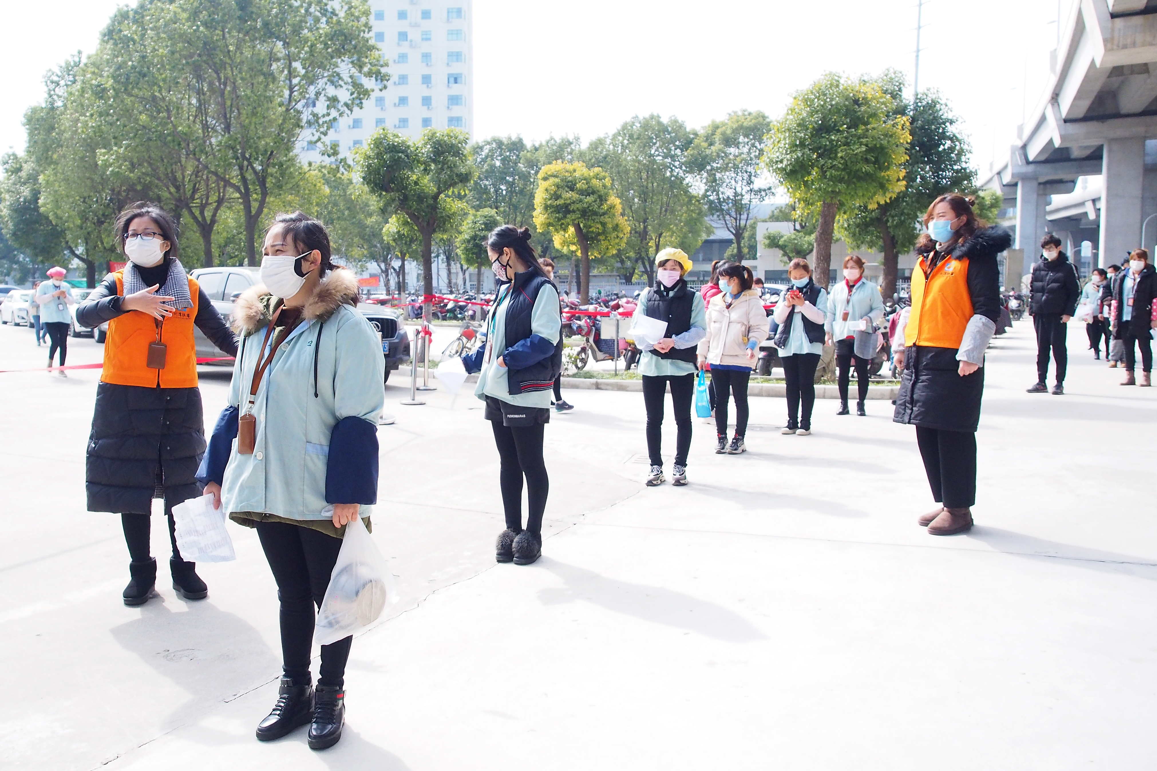 劉潭服裝志愿者