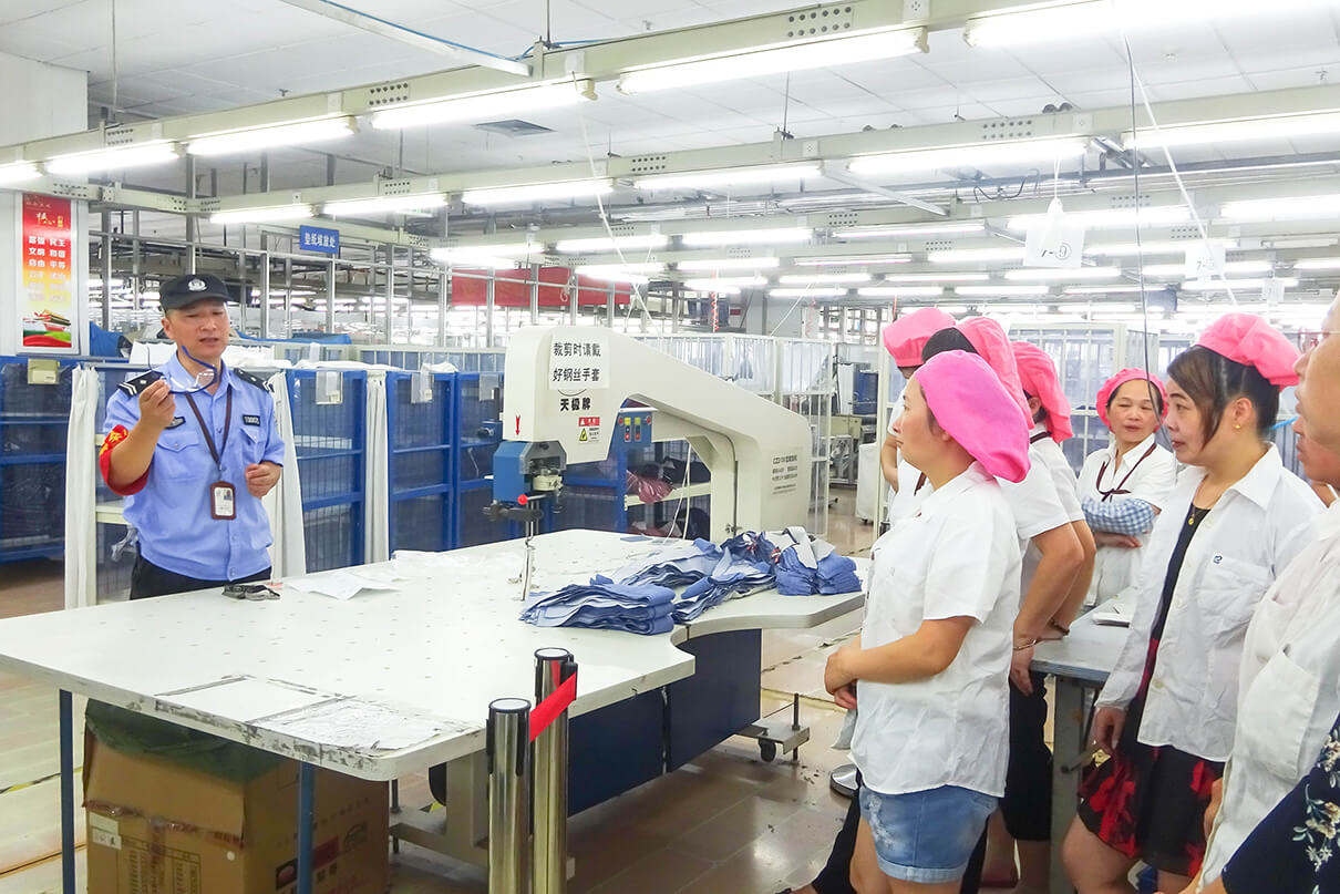 劉潭服裝勞保用品培訓(xùn)