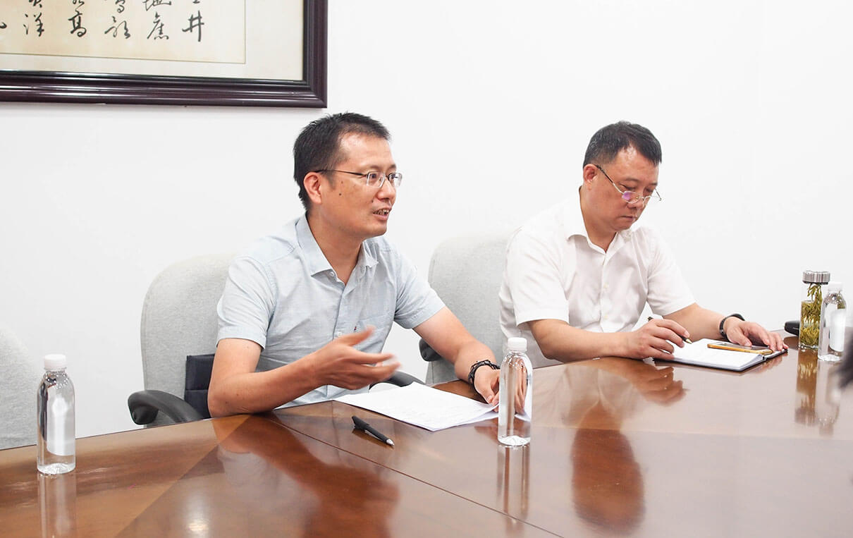 劉潭服裝專題調(diào)研