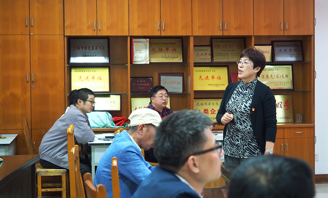 劉潭服裝人力資源動(dòng)員會(huì)