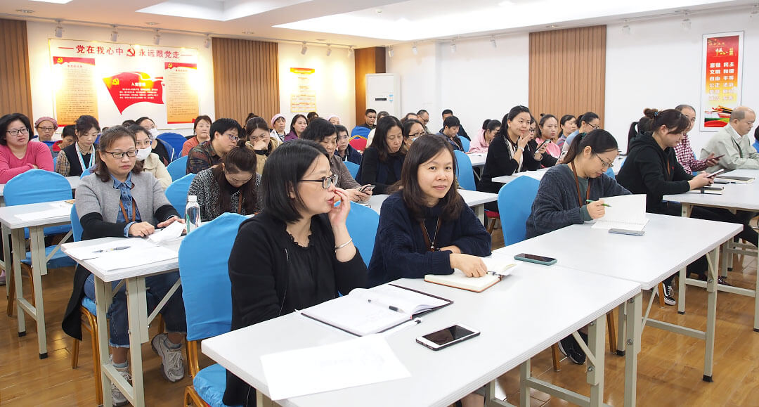 劉潭服裝人力資源核心體系構(gòu)建