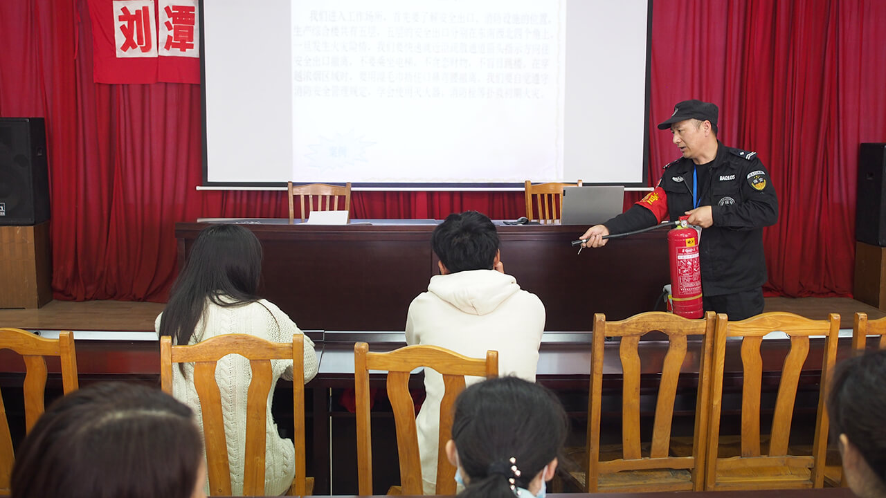 2 劉潭服裝新職工培訓(xùn)