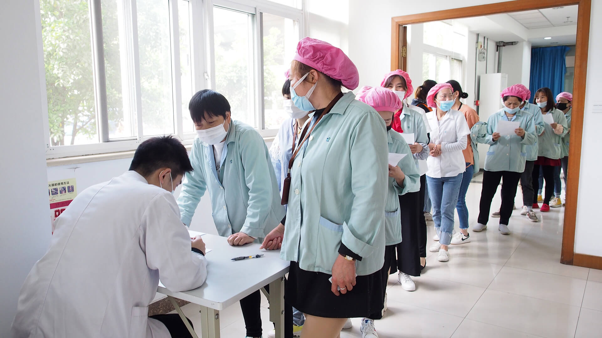 2 劉潭服裝廠接種新冠疫苗