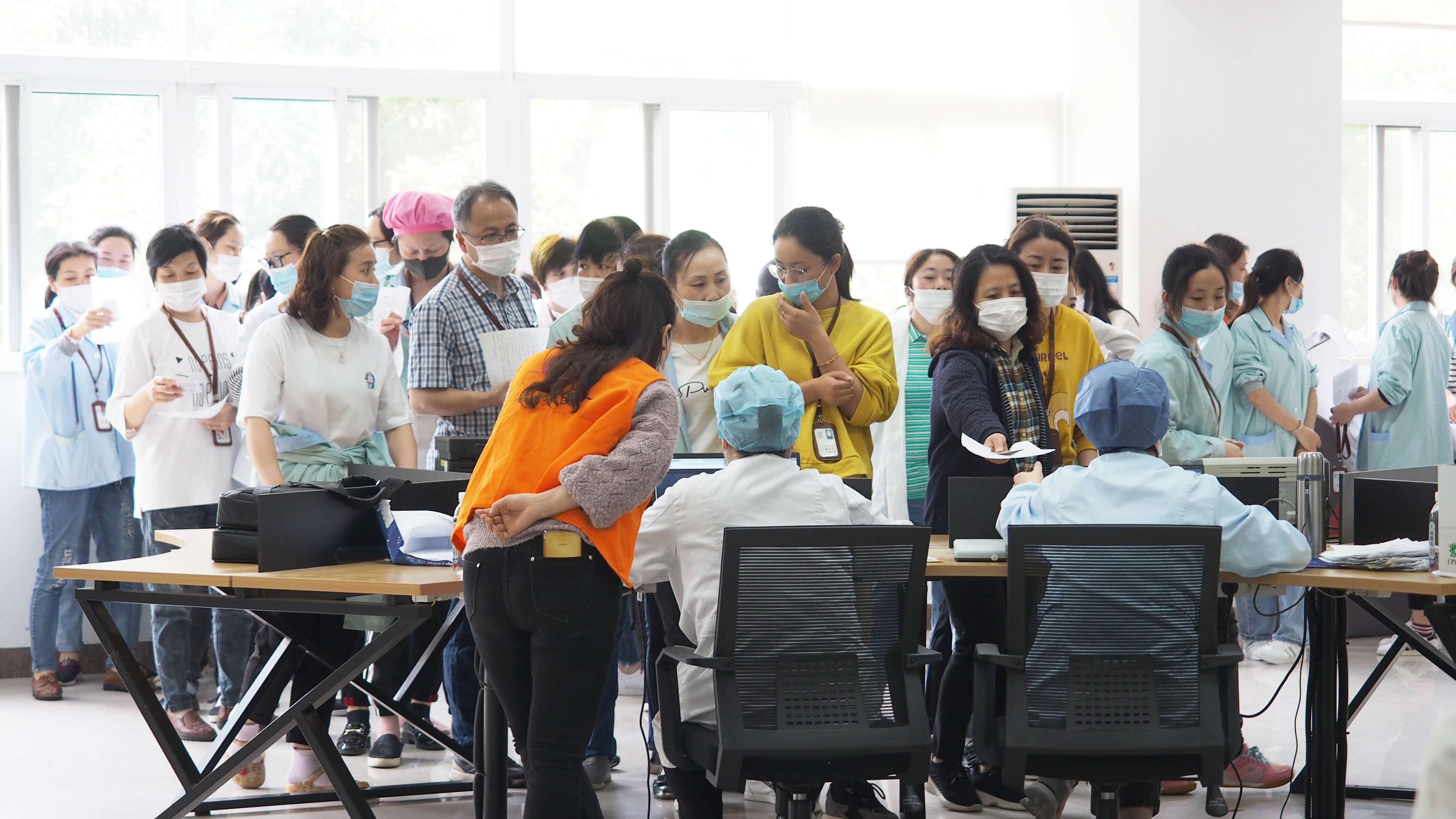 4 劉潭服裝廠接種新冠疫苗