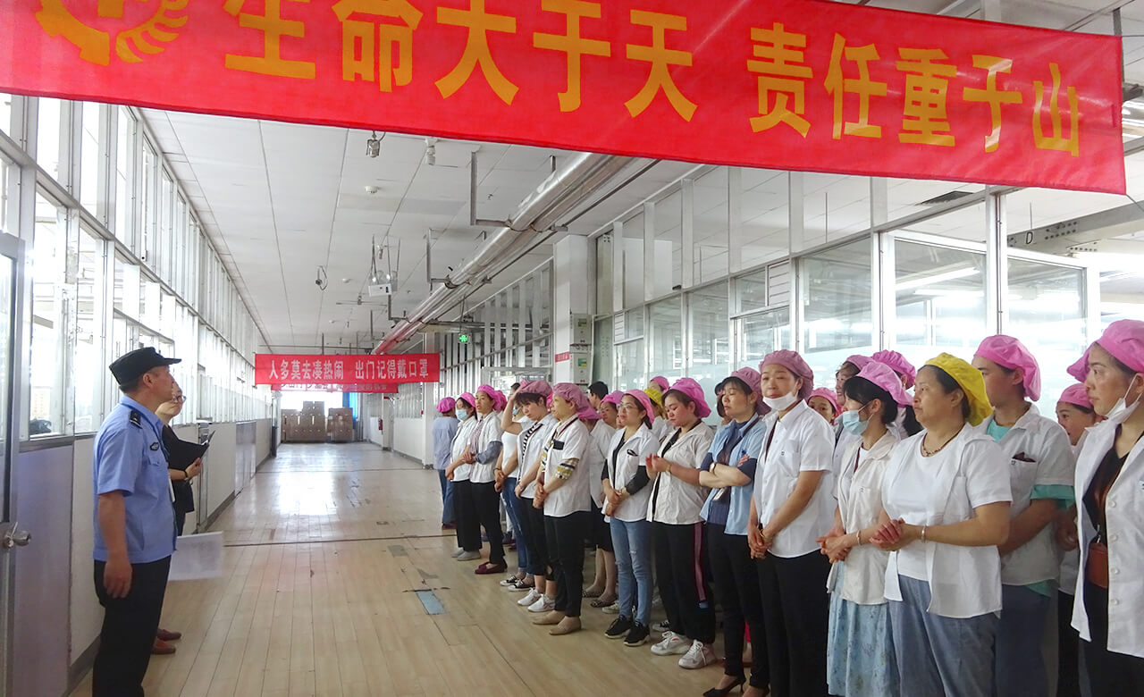 劉潭服裝廠防震減災培訓