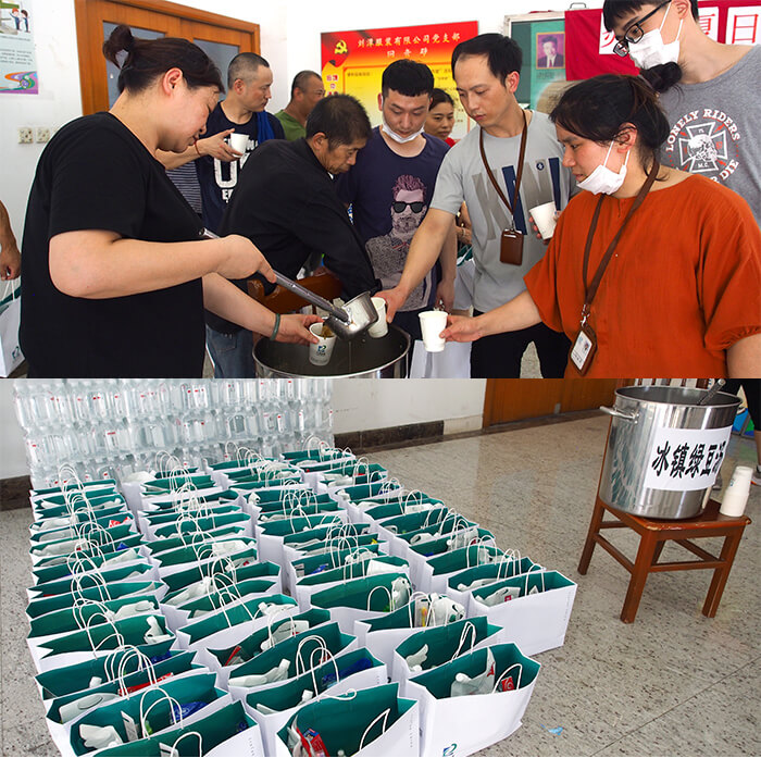 劉潭服裝廠工會(huì)為員工送清涼