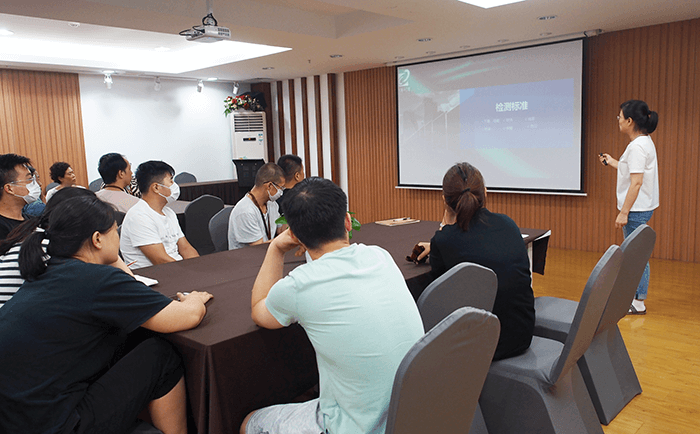 劉潭服裝廠檢測部員工培訓