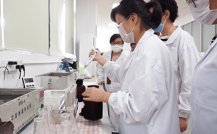 劉潭服裝廠檢測部員工培訓