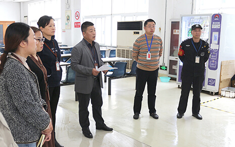 劉潭服裝廠筑牢食品衛(wèi)生安全防線，守護(hù)職工舌尖安全