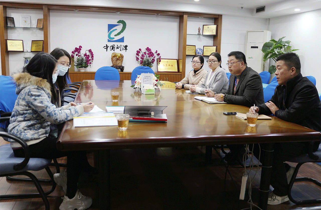 市防疫局到訪劉潭服裝廠