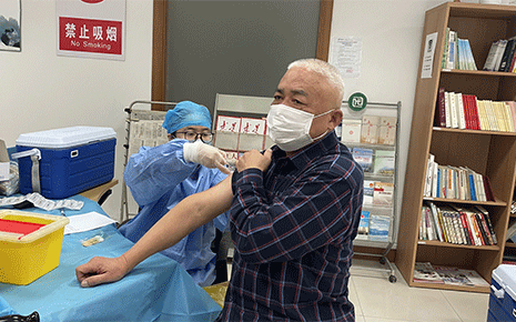 劉潭服裝廠第三針接種圓滿完成