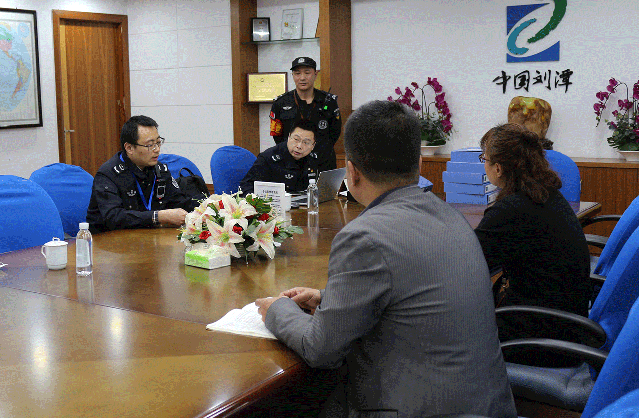 區(qū)應(yīng)急管理局到訪劉潭服裝廠