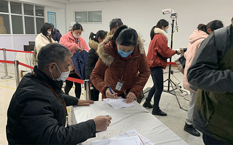 筑牢疫情防線，從嚴從緊做好各項防控措施——劉潭服裝廠