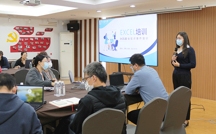 劉潭服裝廠開展辦公軟件技能專題培訓(xùn)