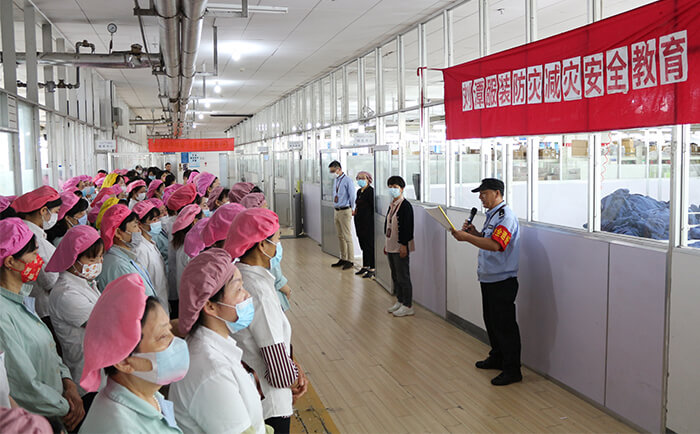 劉潭服裝廠組織開(kāi)展防災(zāi)減災(zāi)宣傳教育活動(dòng)